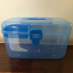 (B)長方形儲(chǔ)物箱